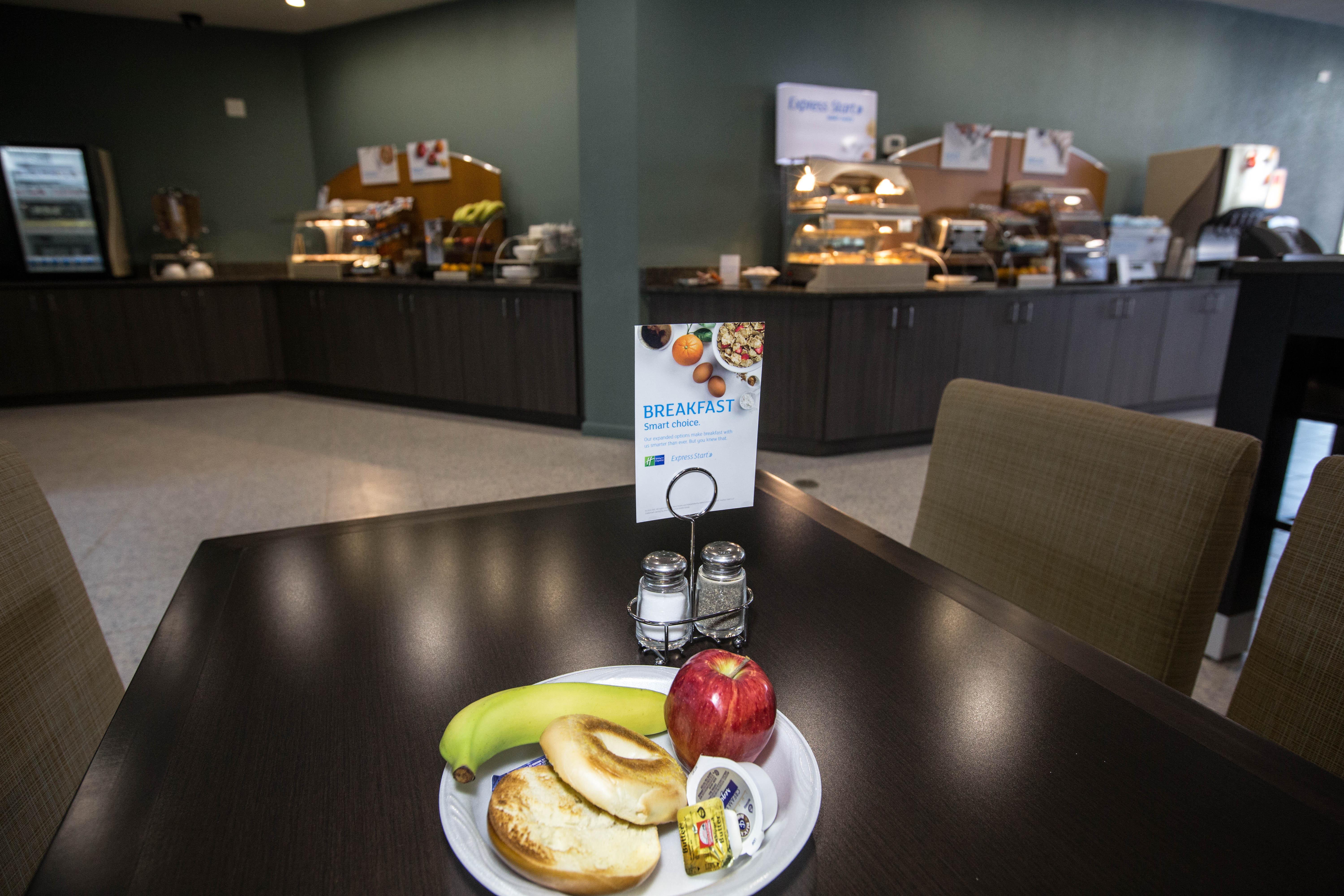 Holiday Inn Express St. Louis Central West End By Ihg Экстерьер фото
