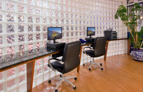 Holiday Inn Express St. Louis Central West End By Ihg Удобства фото